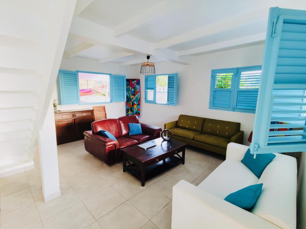 Location Maison Bleue Avec Piscine Privative Au Carbet Martinique Le Carbet Exteriör bild